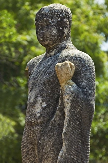 Eastern Province Prints: Buddha statue at ancient Mudu Maha Vihara temple