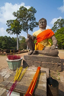 Incense Prints: Buddha statue on the Terrace of the Leper King