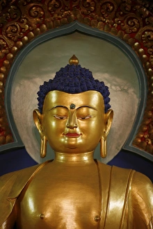 Images Dated 2nd July 2000: Buddha statue at Vajradhara-Ling temple, Aubry-le-Panthou, Orne, France, Europe