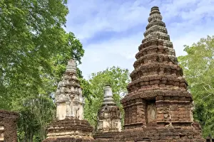 Thai Culture Prints: Buddhist chedis (stupas) and temple in Si Satchanalai Historical Park, Sukhothai