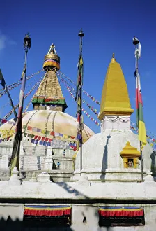 Images Dated 6th August 2008: Buddhist stupa at Bodnath (Bodhnath) (Boudhanath)