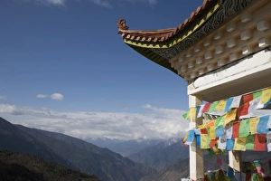 Images Dated 1st May 2008: Buddhist stupa, Deqin, called Shangri-La, on the Tibetan Border, Shangri-La region