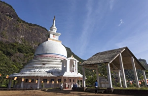 A Buddhist temple on the route to the summit of Adams Peak (Sri Pada), Sri Lanka, Asia