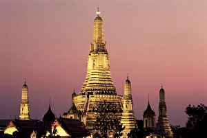 Radiant Prints: Buddhist temple of Wat Arun (Temple of the Dawn) at twilight