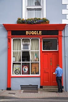 Eating And Drinking Collection: Buggles Pub, Kilrush Town, County Clare, Munster, Republic of Ireland, Europe