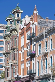 Images Dated 15th February 2009: Buildings on 5th Avenue, Gaslamp district, San Diego, California, United States of America