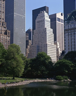 Central Park Prints: Buildings lining Central Park