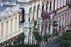 Images Dated 4th October 2009: Buildings along the Prado in Havana, Cuba, West Indies, Central America