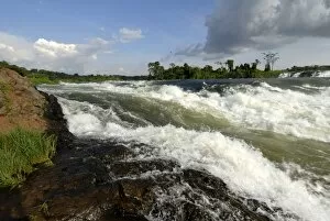 Images Dated 27th November 2007: Bujagali Falls, Victoria Nile, Uganda, East Africa, Africa