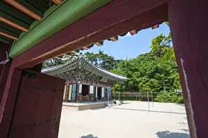 Typically Korean Prints: Bulguksa Temple, Gyeongju, UNESCO World Heritage Site, South Korea, Asia