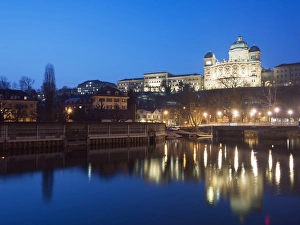 Bern Prints: Bundeshauser (Houses of Parliament) and River Aar, Bern, Switzerland, Europe