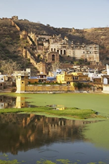 National Landmarks Prints: Bundi Palace and Taragarh (Star Fort), Bundi, Rajasthan, India, Asia