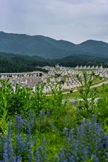 Sights Prints: Burj al Babas features abandoned castle houses built in Turkey's Mudurnu