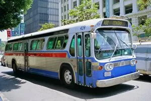 Lifestyle Gallery: Bus, downtown San Diego