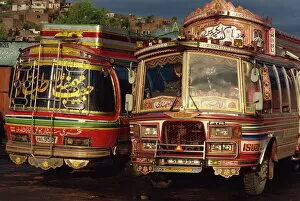 Images Dated 25th February 2008: Bus station, Mingora, Swat Valley, Pakistan, Asia