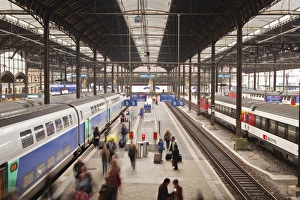 Railway Stations Prints: A busy Basel SBB railway station, Basel, Switzerland, Europe
