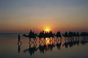Images Dated 14th February 2008: Cable Beach, Broome, Kimberley, Western Australia, Australia, Pacific