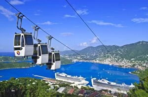 Images Dated 25th October 2005: Cable car, St. Thomas, United States Virgin Islands, West Indies, Caribbean