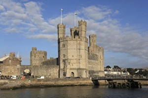 Caernarfon Castle, UNESCO World Heritage Site, Caernarfon, Gwynedd, North Wales, Wales