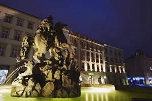 Images Dated 5th August 2009: Caesars Fountain in Upper Square (Horni Namesti) at dusk, Olomouc