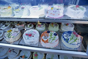 New Year Prints: Cakes for special occasions