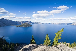 Crater Prints: The caldera of the Crater Lake National Park