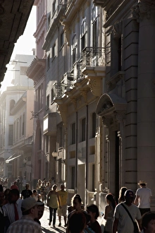 Images Dated 14th February 2009: Calle Obispo, Havana, Cuba, West Indies, Central America