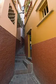 Lane Prints: Callejon del Beso (Alley of the Kiss) so named because of the close balconies of the two houses