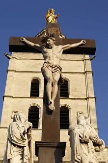 Vaucluse Prints: Calvary outside Avignon Cathedral, Vaucluse, France, Europe