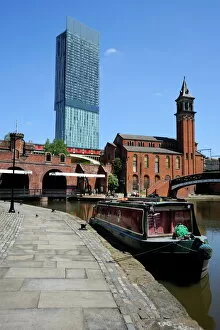 Canal Collection: Canal boat at Castlefield with the Beetham Tower in the background, Manchester