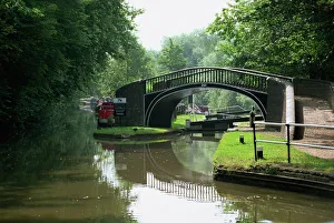 Bridges Prints: Canal in Jericho district of city, Oxford, Oxfordshire, England, United Kingdom, Europe
