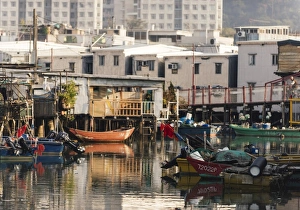 Canal scene, Tai O Fishing Village, Lantau Island, Hong Kong, China, Asia