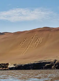 Candelabro de Paracas Geoglyph, Paracas National Reserve, Ica Region, Peru, South America