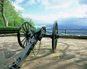 Railing Gallery: Cannon in Point Park overlooking Chattanooga City