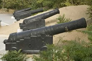 Images Dated 7th October 2009: Cannons from 1854-5 battles, Malakhov bastion, Sevastopol, Crimea, Ukraine, Europe
