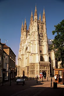 Kent Prints: Canterbury Cathedral, UNESCO World Heritage Site, Kent, England, United Kingdom, Europe