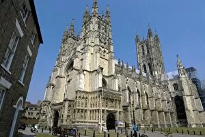Images Dated 2nd July 2009: Canterbury Cathedral, UNESCO World Heritage Site, Canterbury, Kent, England