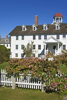 Images Dated 17th October 2007: Canterbury Shaker Village, New Hampshire, New England, United States of America