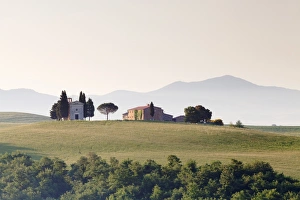 Capella di Vitaleta, Val d Orcia (Orcia Valley), UNESCO World Heritage Site, Siena Province