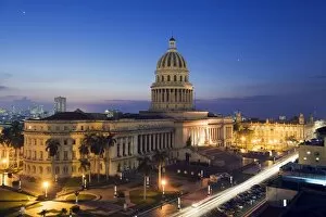 Images Dated 5th May 2010: Capitolio Nacional illuminated at night, Central Havana, Cuba, West Indies