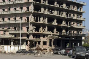 Lebanonese Prints: Car bomb devastation