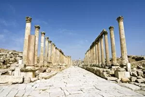 Images Dated 14th October 2007: The Cardo, North Colonnaded Street, Jerash (Gerasa), a Roman Decapolis city