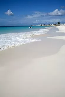 Images Dated 3rd December 2006: Carlisle Bay beach, Bridgetown, Barbados, West Indies, Caribbean, Central America