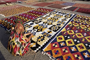 Market Vendor Prints: Carpet market