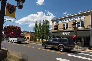 Oregon Prints: Cars in a traditional street in the historic City of Sisters in Deschutes County