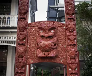 Wellington Prints: Carved gateway marking entrance to Te Herenga Waka Marae