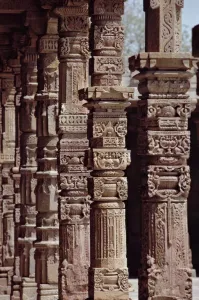 Great Mosque Prints: Carved pillars