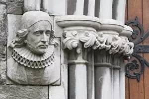 Images Dated 14th September 2006: Carving at entrance to St. Patricks Cathedral, Dublin, Republic of Ireland, Europe