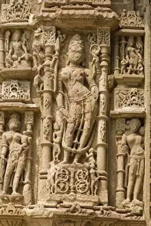 Images Dated 18th September 2007: Carvings on the Sun Temple, Modhera, Gujarat, India