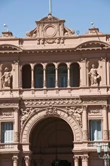 Images Dated 15th February 2009: Casa Rosada (Presidential Palace) where Juan Peron appeared on this central balcony